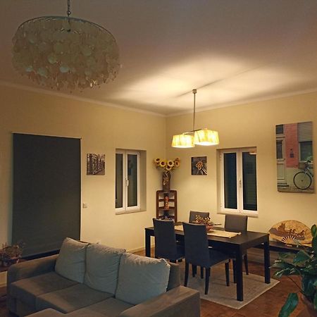 Casa Creixo - Moradia Completa T2 Apartment กิมาไรส์ ภายนอก รูปภาพ